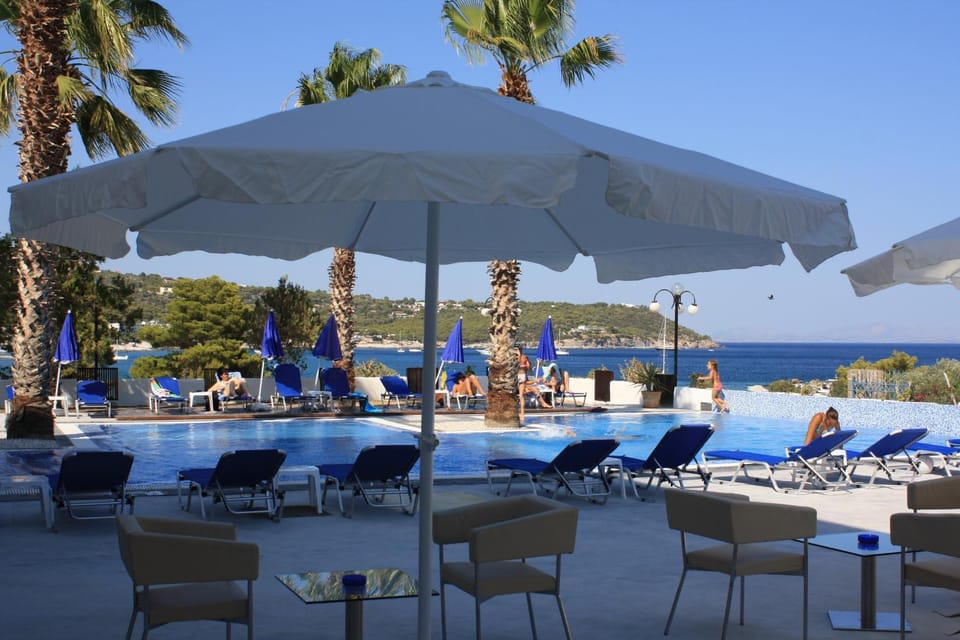 Hotel Blue Fountain Hotel in Islands