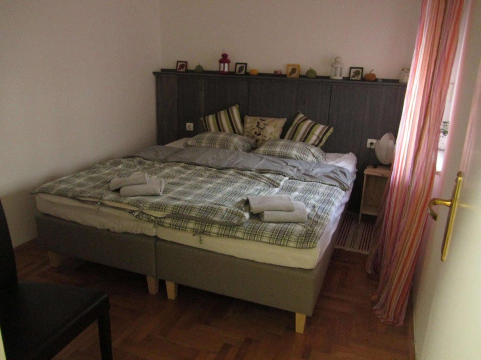 Bed, Decorative detail