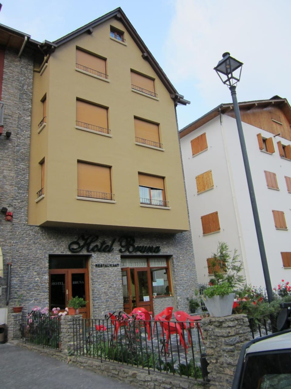 Property building, Patio, Facade/entrance, Day, Property logo or sign