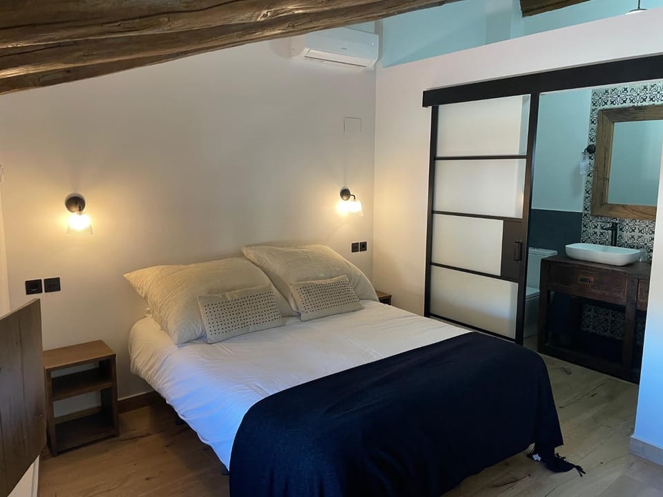 Casa rural El Ralenco Bed and Breakfast in Aragon