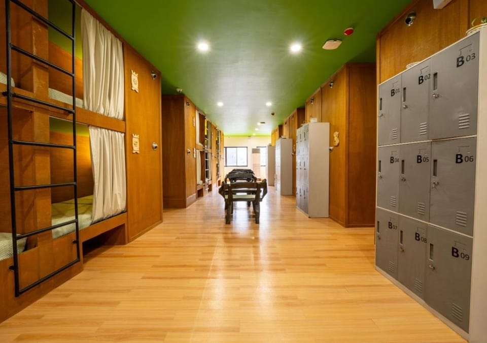 Bed, Bedroom, bunk bed