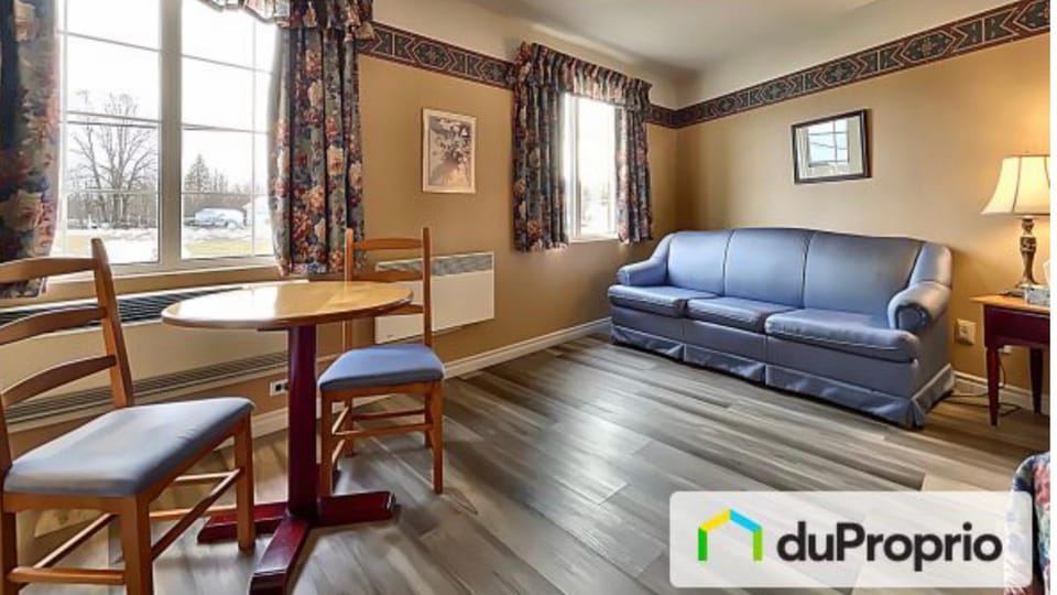Hôtel Le Portneuvois Hotel in Quebec