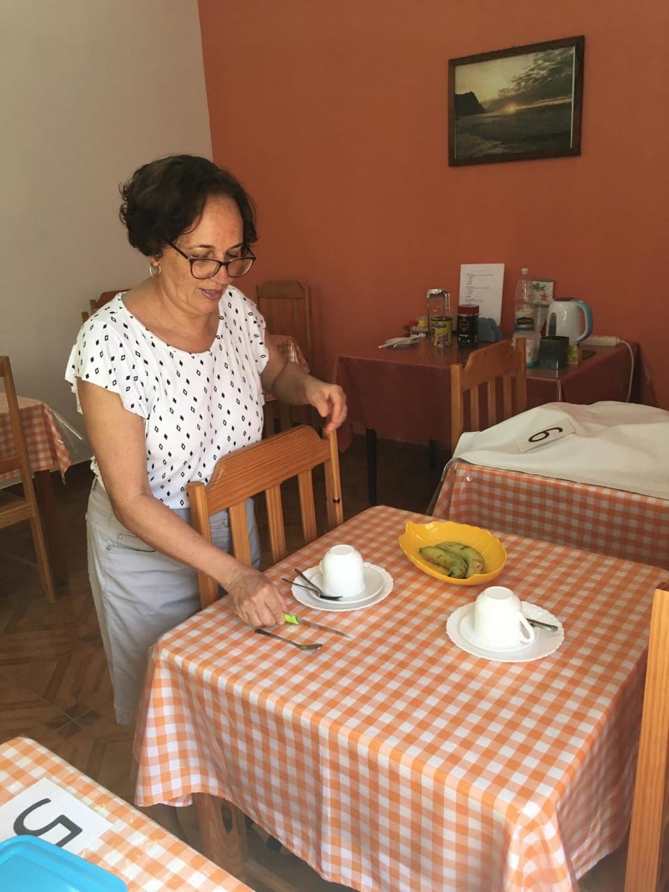 Staff, Breakfast