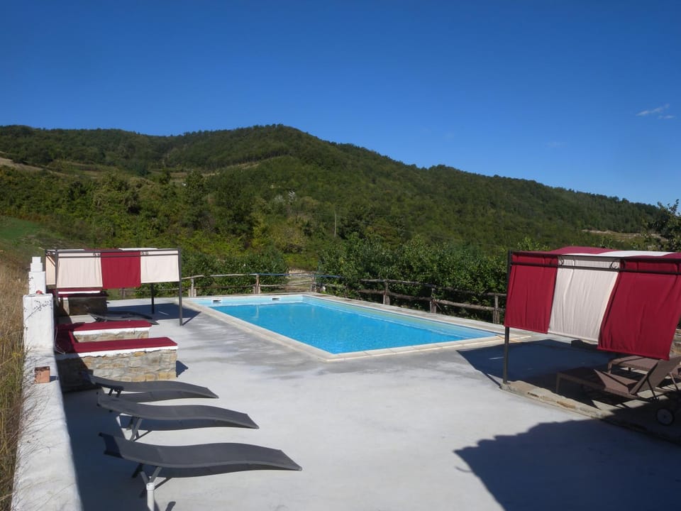 La Cascina Langa House in Liguria
