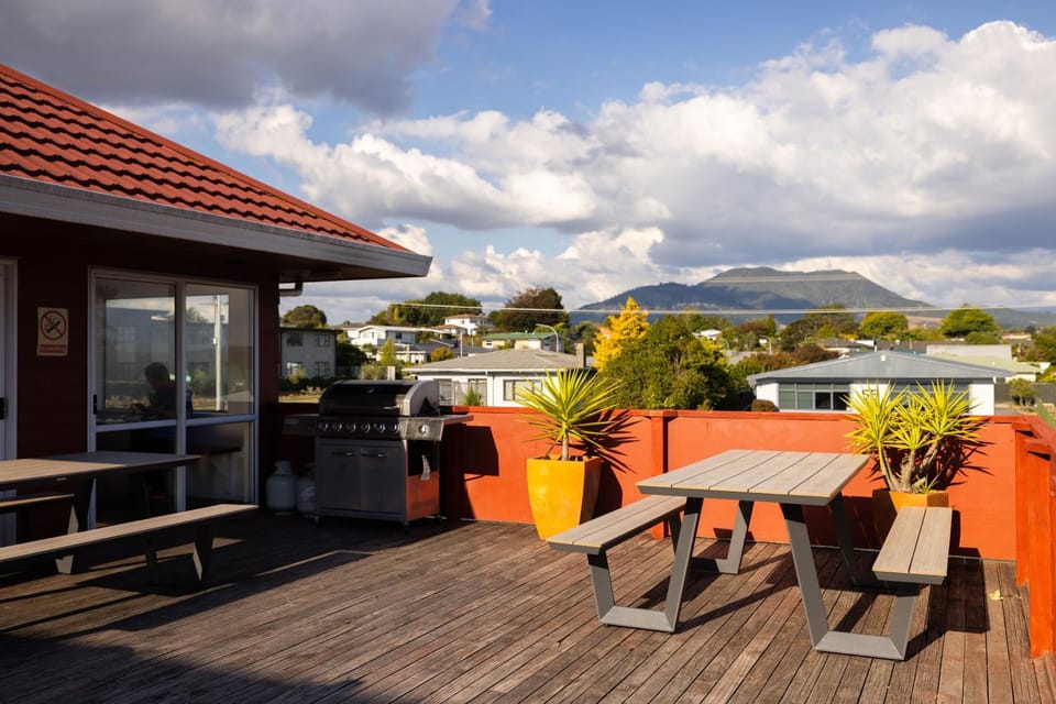 BBQ facilities, Balcony/Terrace