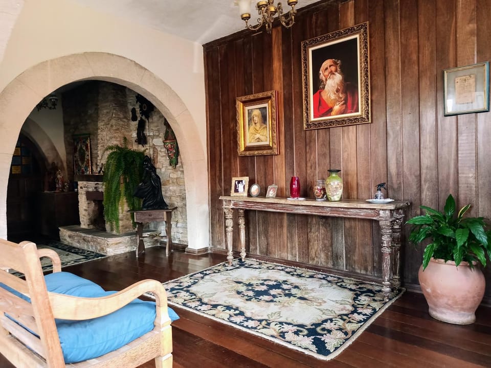 Lobby or reception, Seating area