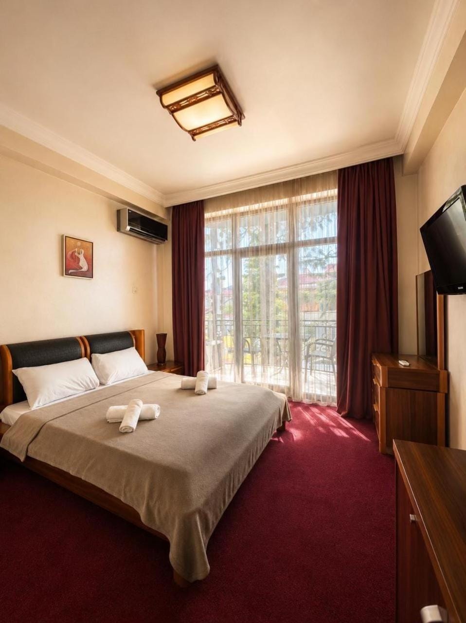 Communal lounge/ TV room, Bed, TV and multimedia, Bedroom, towels