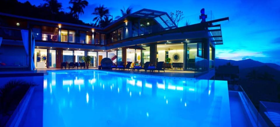 Sea view, Swimming pool