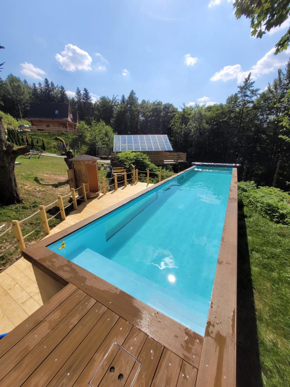 Swimming pool