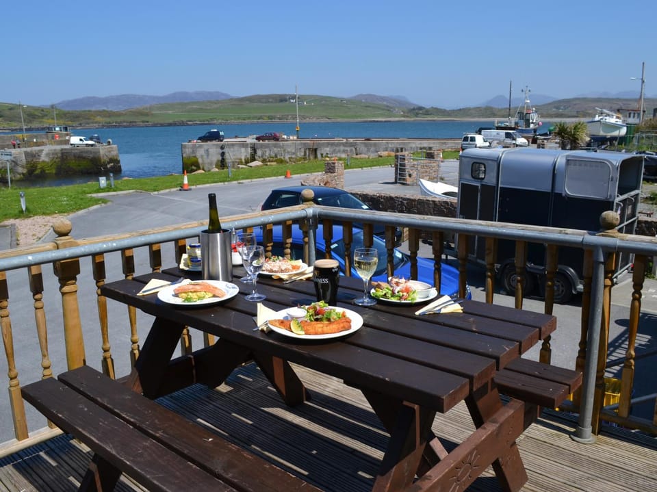 Food and drinks, Mountain view, Sea view