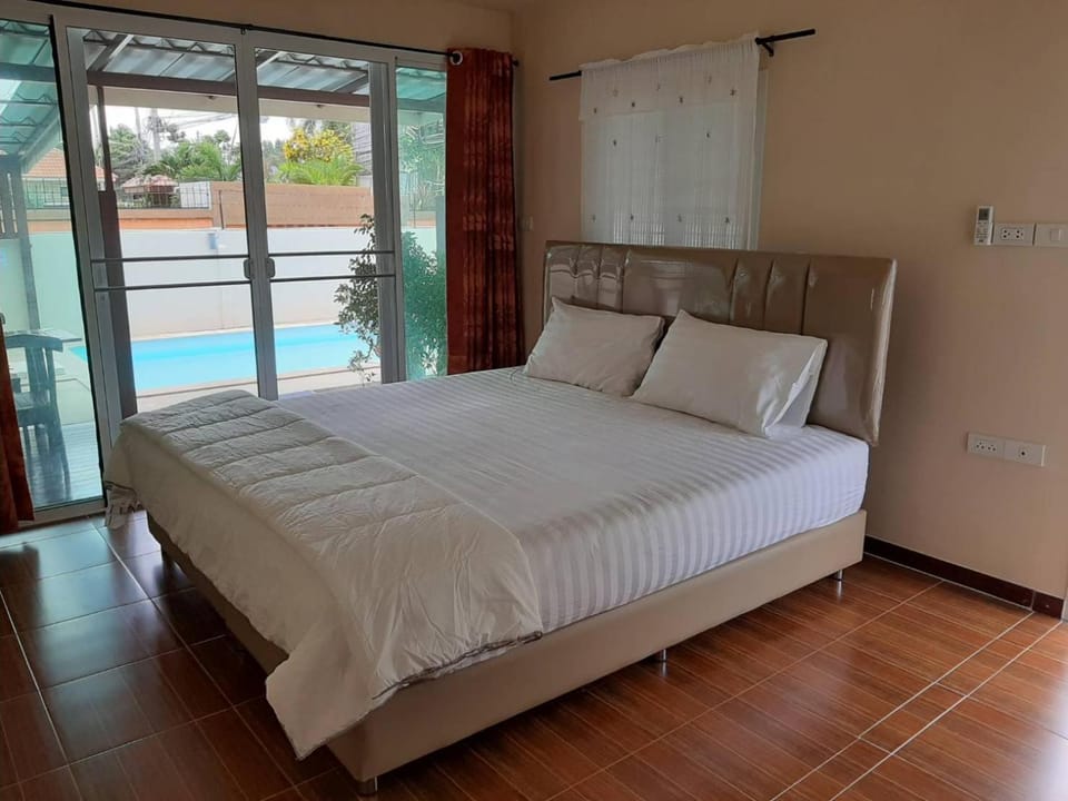 La Mer at Huahin House in Nong Kae