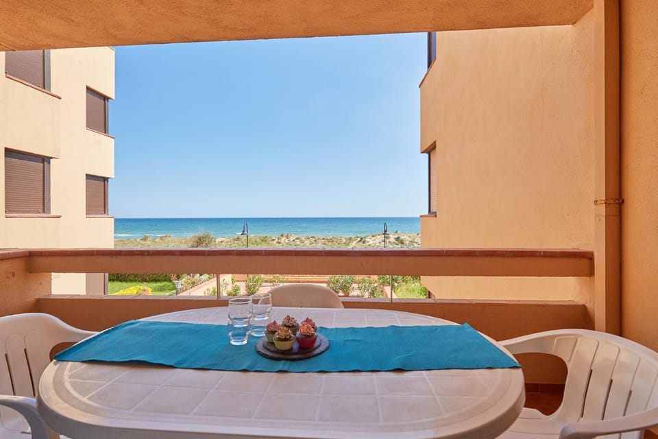 Natural landscape, Balcony/Terrace, Sea view