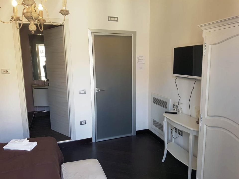 Zelzar Salerno Centro Bed and Breakfast in Salerno