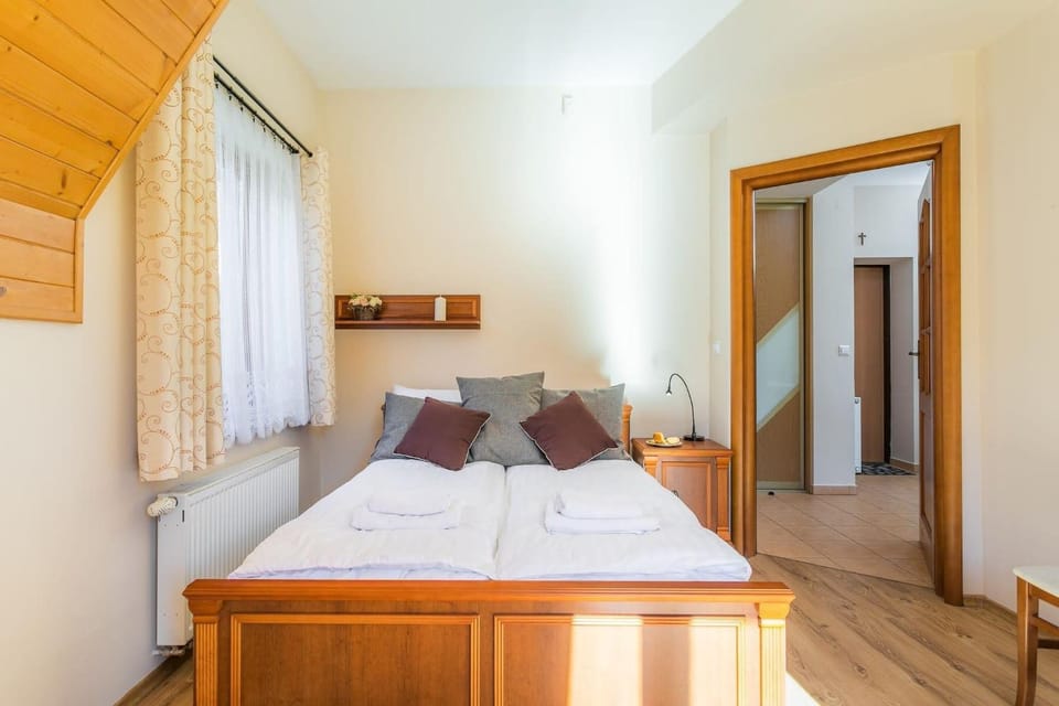Bed, Photo of the whole room, Bedroom, towels, wardrobe