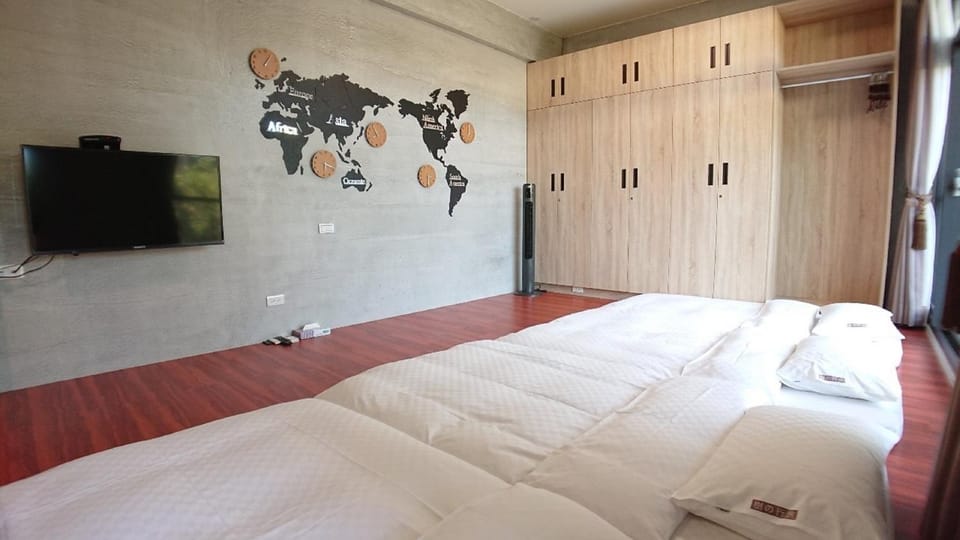 bunk bed