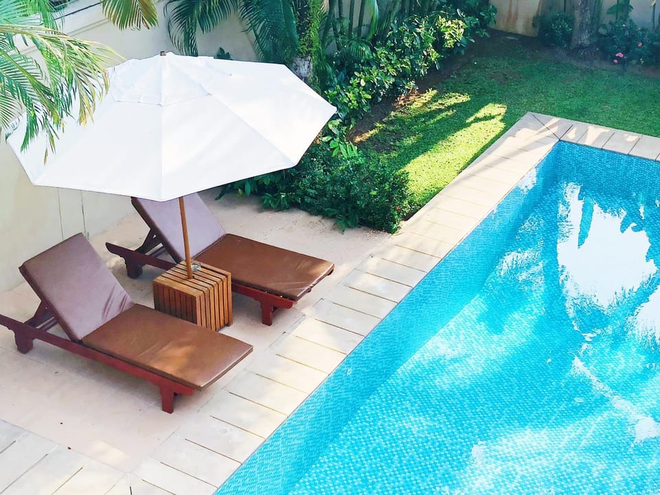 Garden, Swimming pool, furniture, sunbed