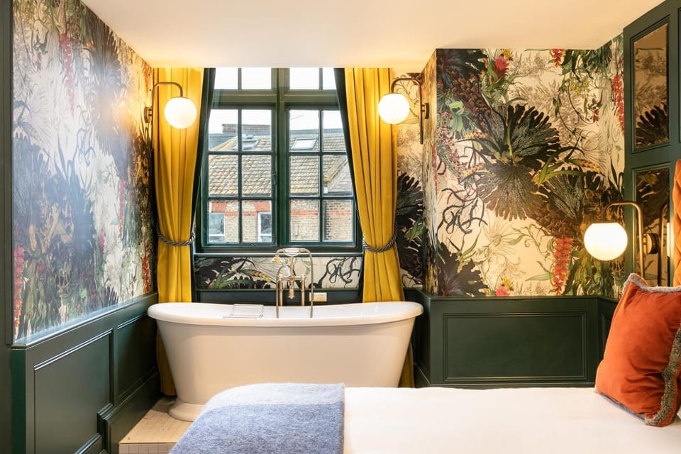 The Bedford Balham - Live Music Venue Hotel in London
