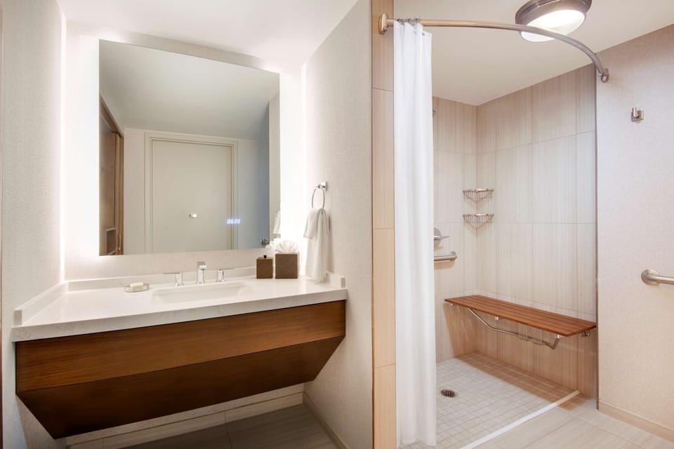 Bathroom, Photo of the whole room, On site