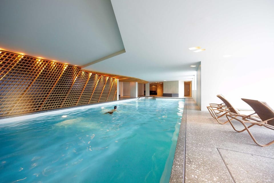 Spa and wellness centre/facilities, Pool view