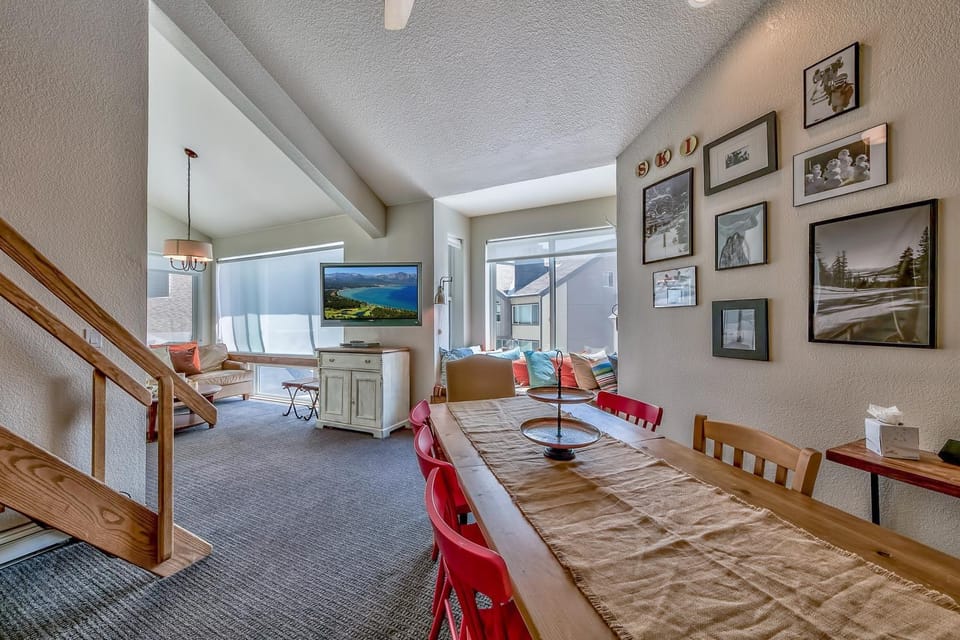 3302 Sun Meadows Apartment in Kirkwood