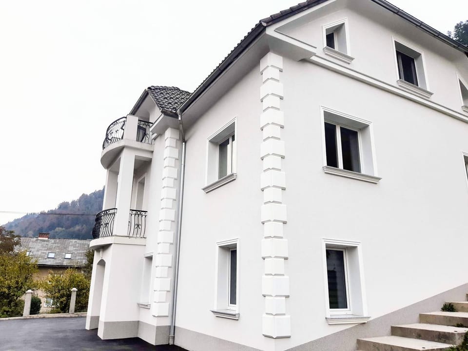 Facade/entrance, Fishing, Garden, Horse-riding, Skiing, Balcony/Terrace, Canoeing, Hiking, Cycling, Autumn, On site, City view, Mountain view, Street view, Facility for disabled guests