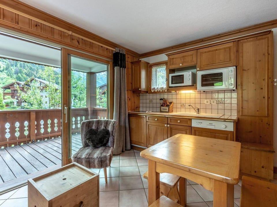 Appartement confortable aux Alpages, Méribel Mottaret - FR-1-355-9 Apartment in Les Allues