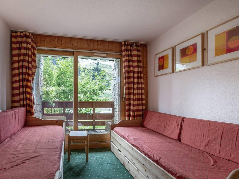 Appart rénové à Méribel Mottaret - Près des pistes ! - FR-1-355-54 Apartment in Les Allues