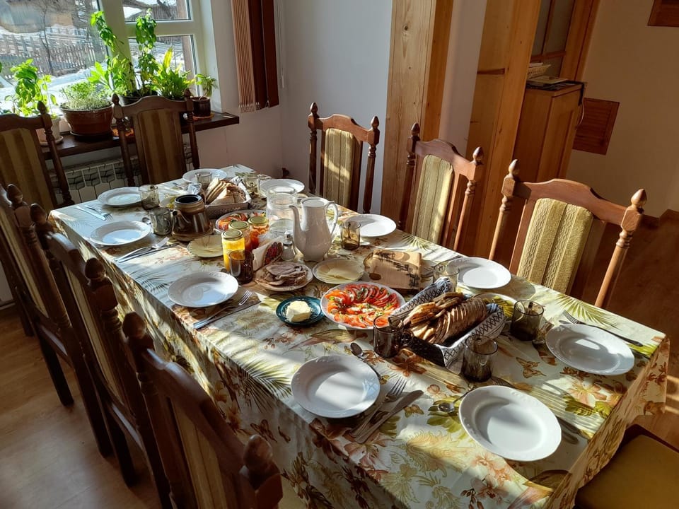 Dining area, Breakfast