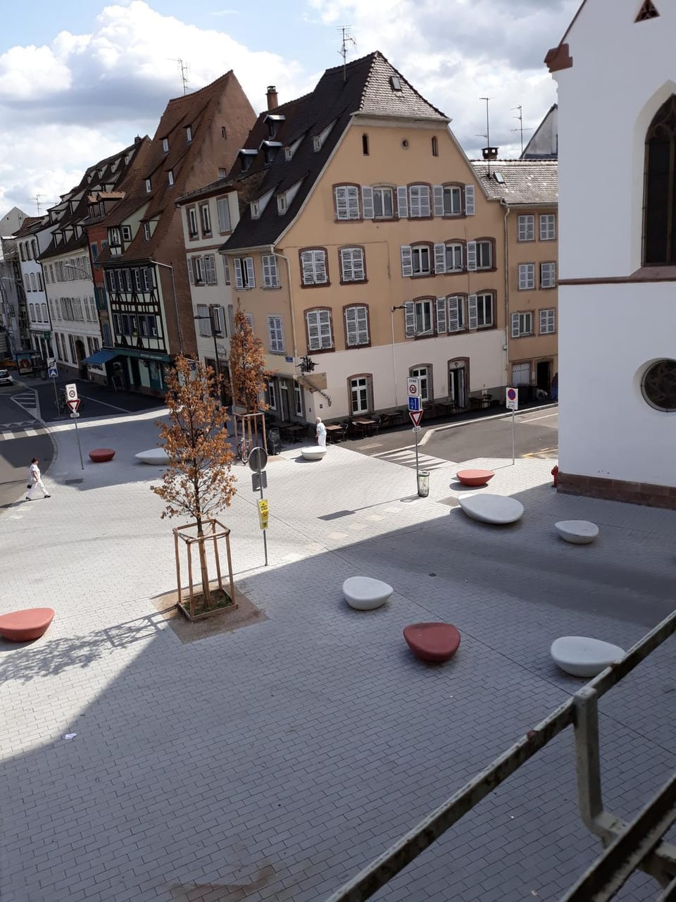 City view, Street view