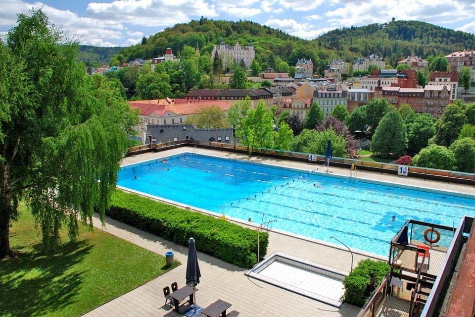 Nearby landmark, Off site, Swimming pool