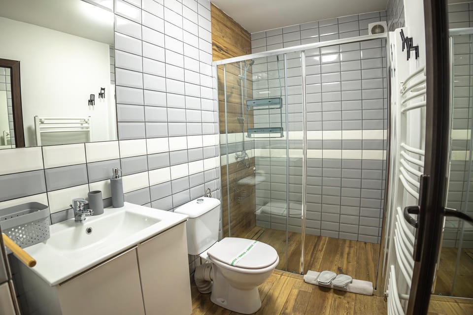 Agropensiunea Colev Bed and Breakfast in Romania