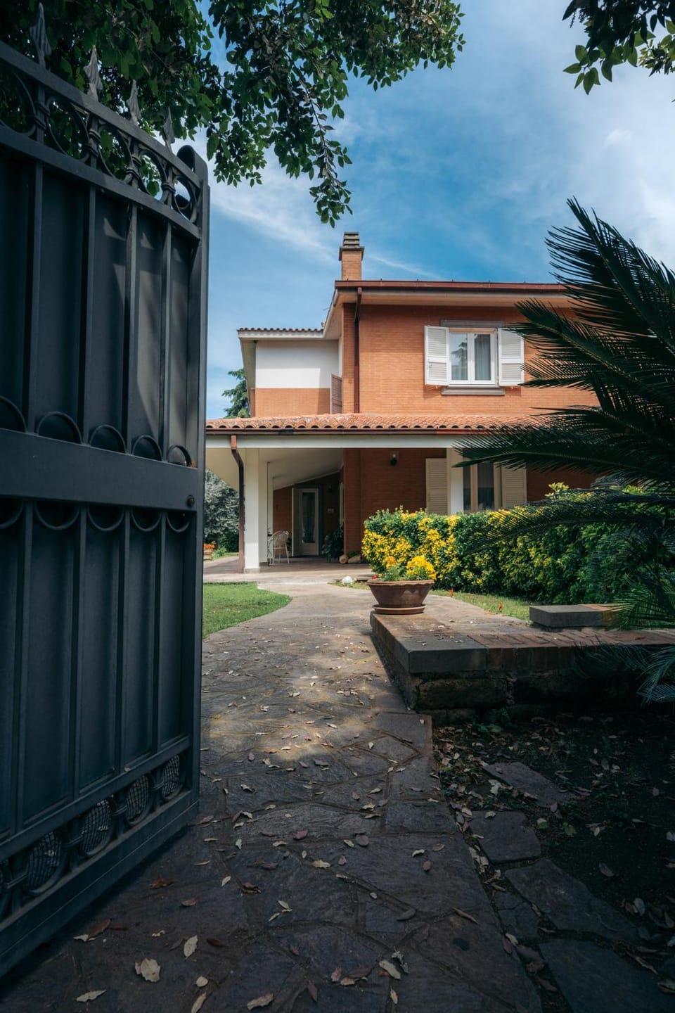 Property building, Facade/entrance