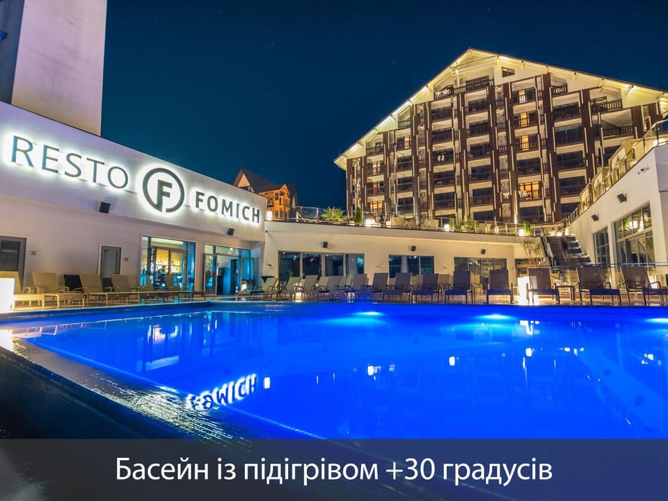 Night, Swimming pool