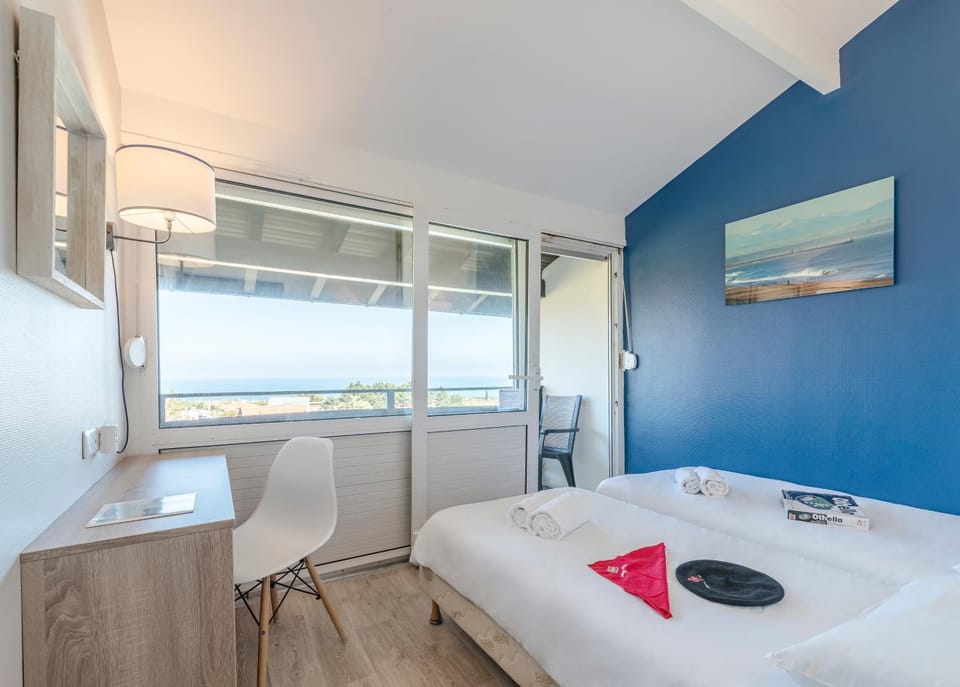 Balcony/Terrace, Bedroom, Sea view