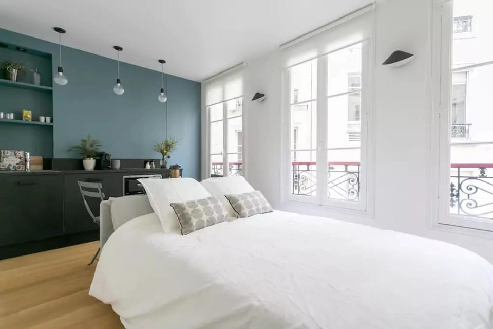 Living room, Bedroom