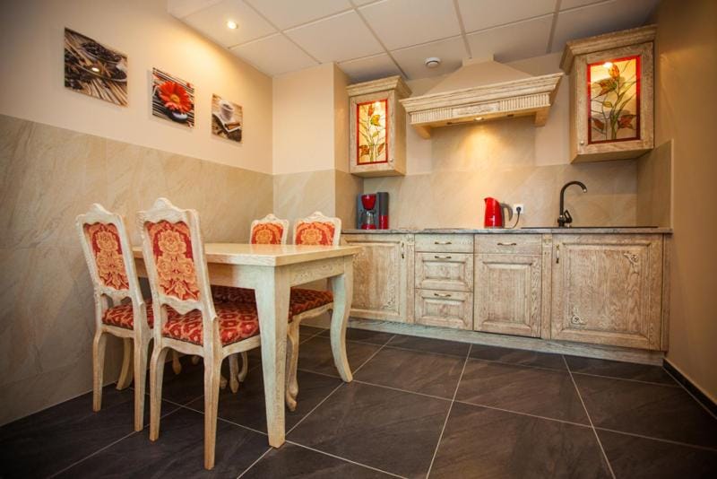 Kitchen or kitchenette, Living room, Dining area