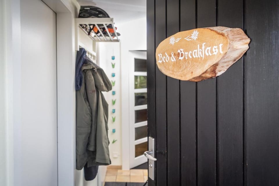 MyBednBreakfast in Bottmingen Bed and Breakfast in Switzerland
