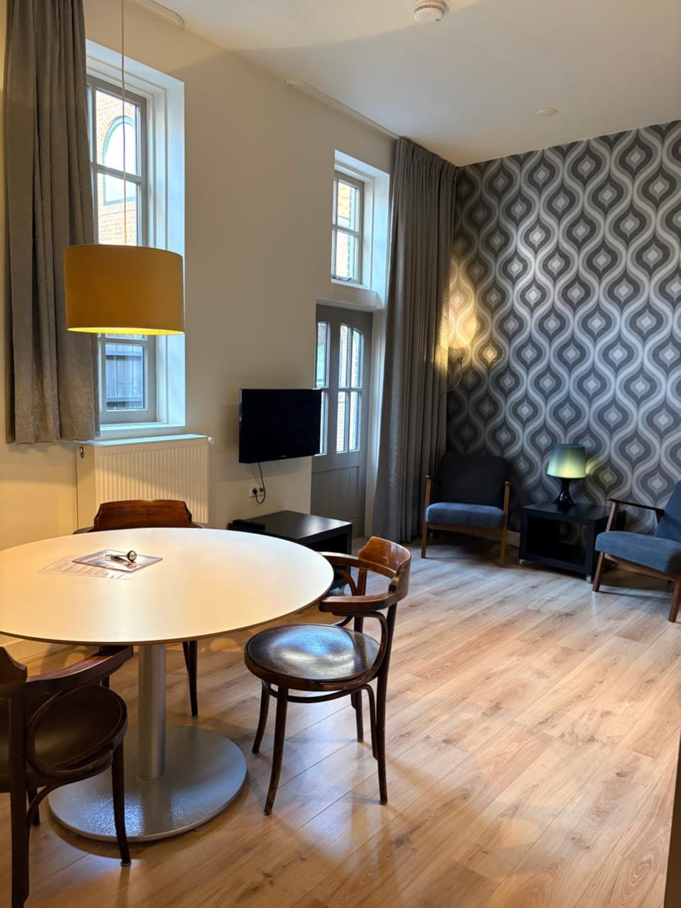Kitchen or kitchenette, Living room, Dining area