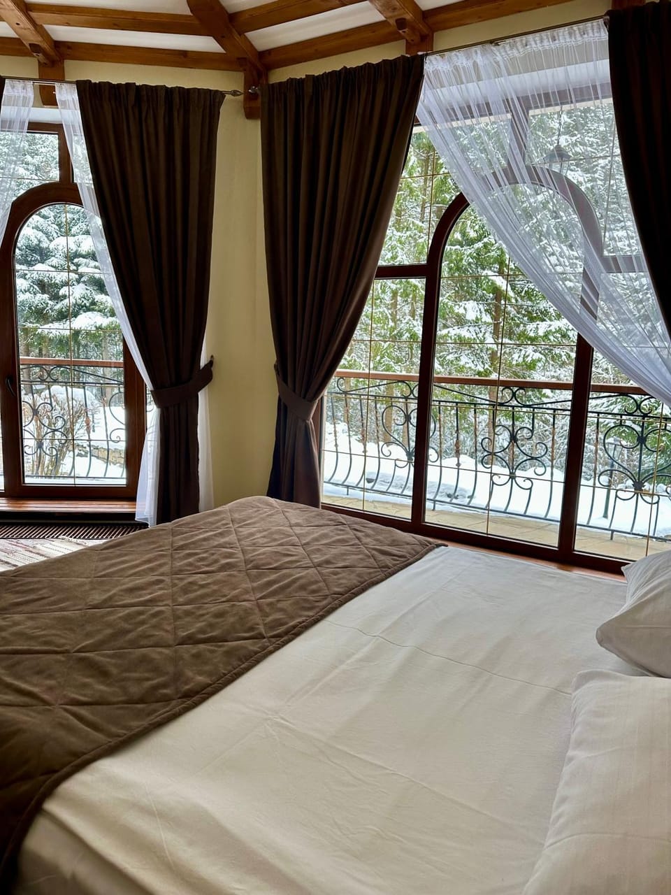 View (from property/room), Balcony/Terrace, Photo of the whole room