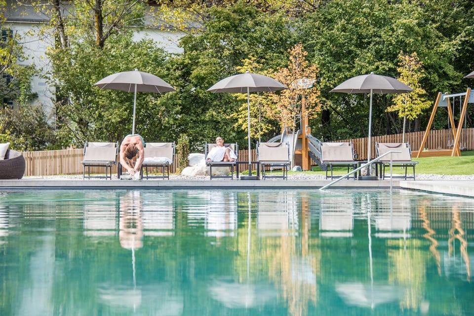 Garden, Pool view, Swimming pool, Open Air Bath, sunbed