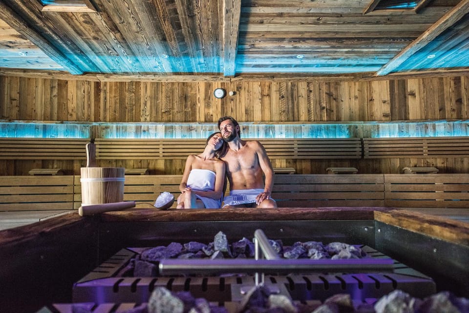 People, Sauna, Evening entertainment, Guests, Entertainment, heating
