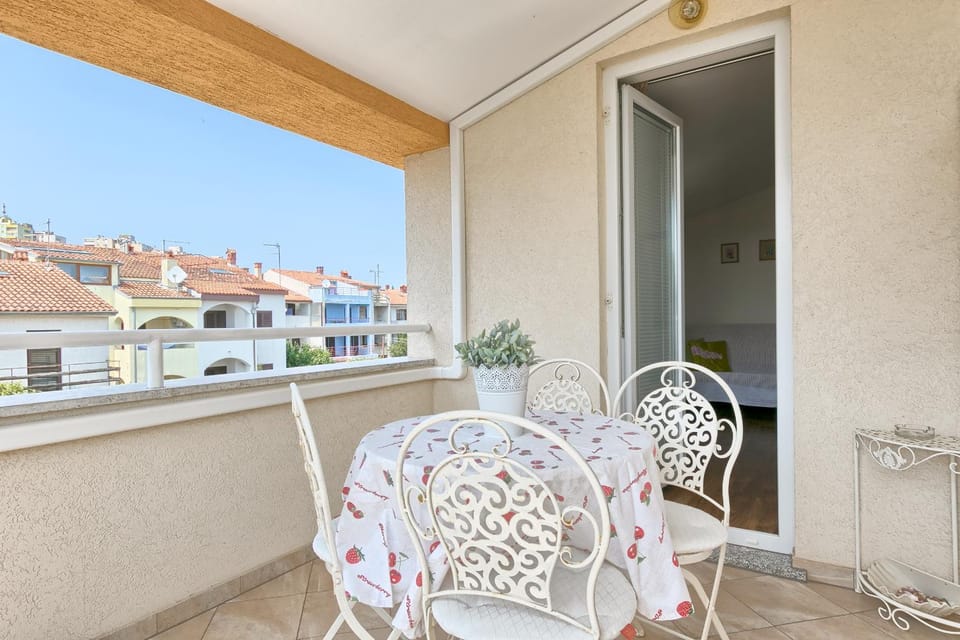 Balcony/Terrace, Seating area, City view