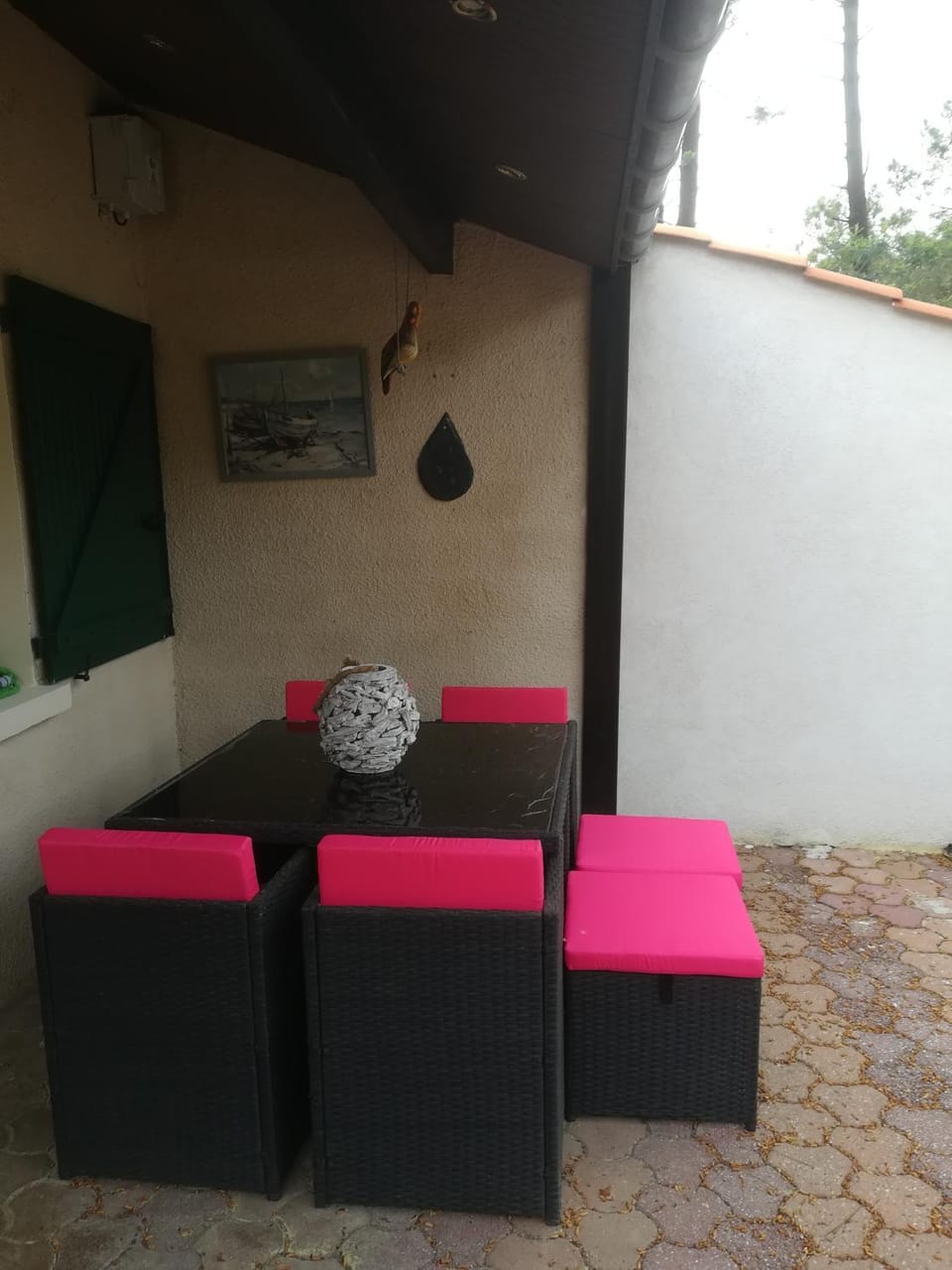 Property building, Dining area