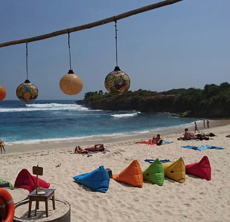 D'byas Dream Beach Club and Villa Campground/ 
RV Resort in Nusapenida