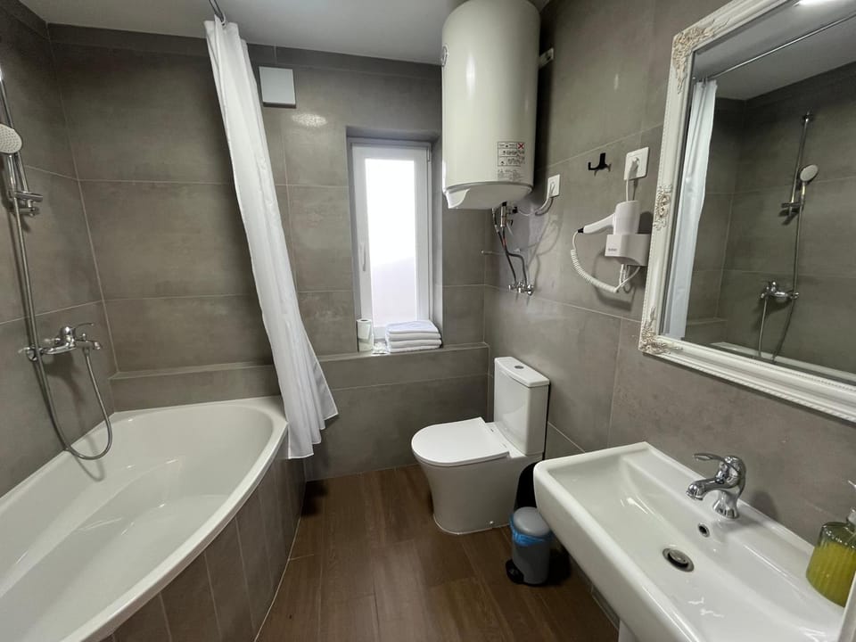 Мини-гостиница Три Коня Hostel in Ukraine