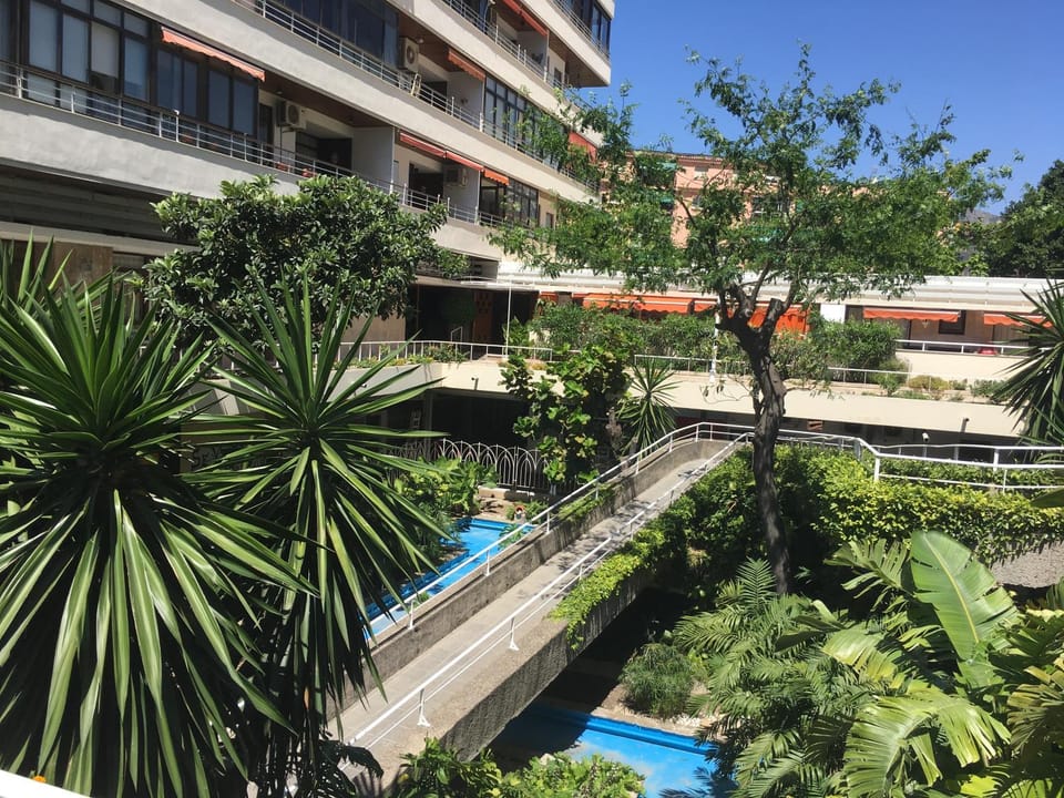 Property building, Garden