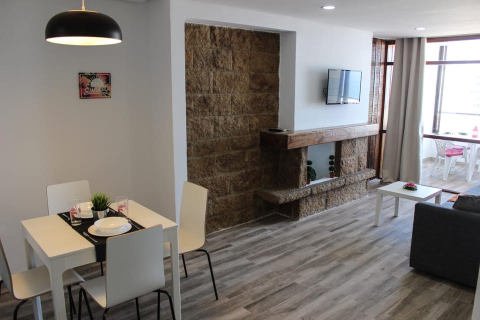 TV and multimedia, Living room, Dining area