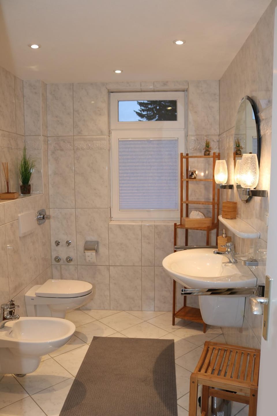 Bathroom, Photo of the whole room