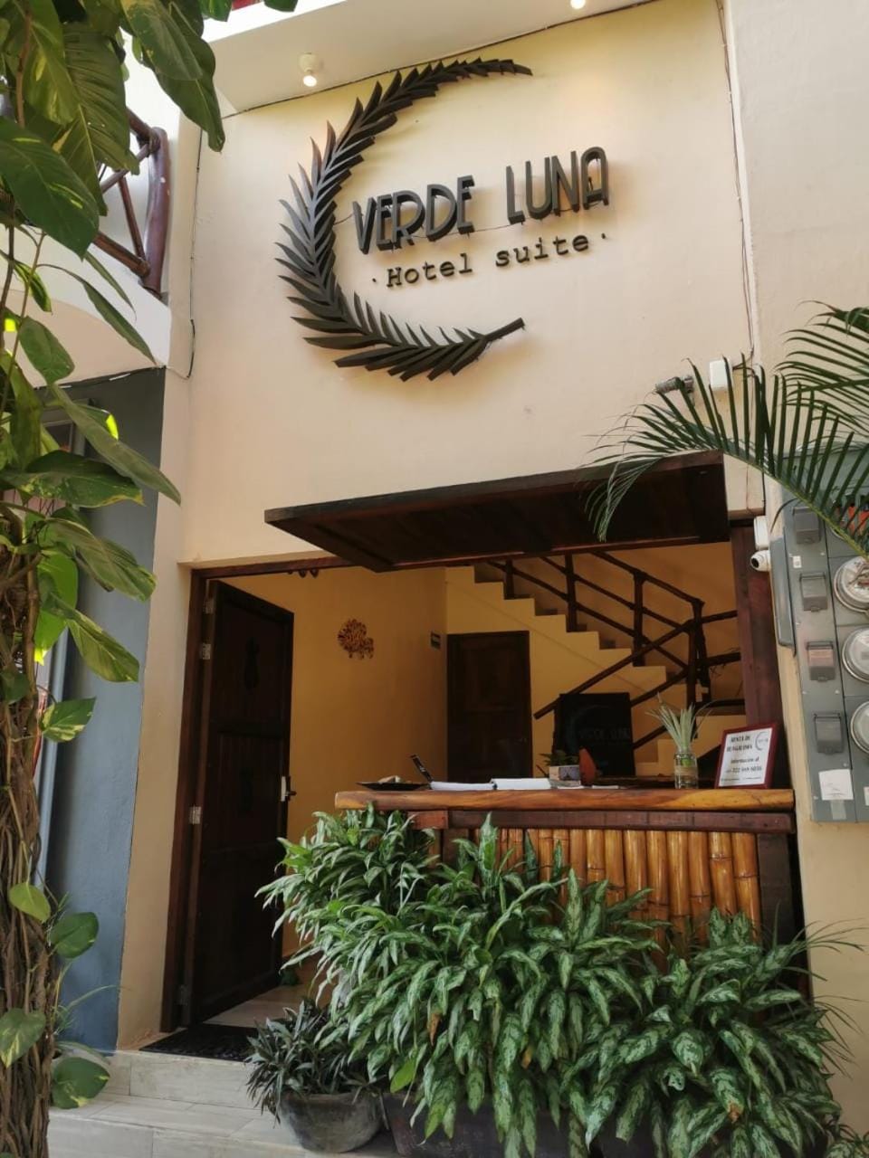 Facade/entrance, Property logo or sign