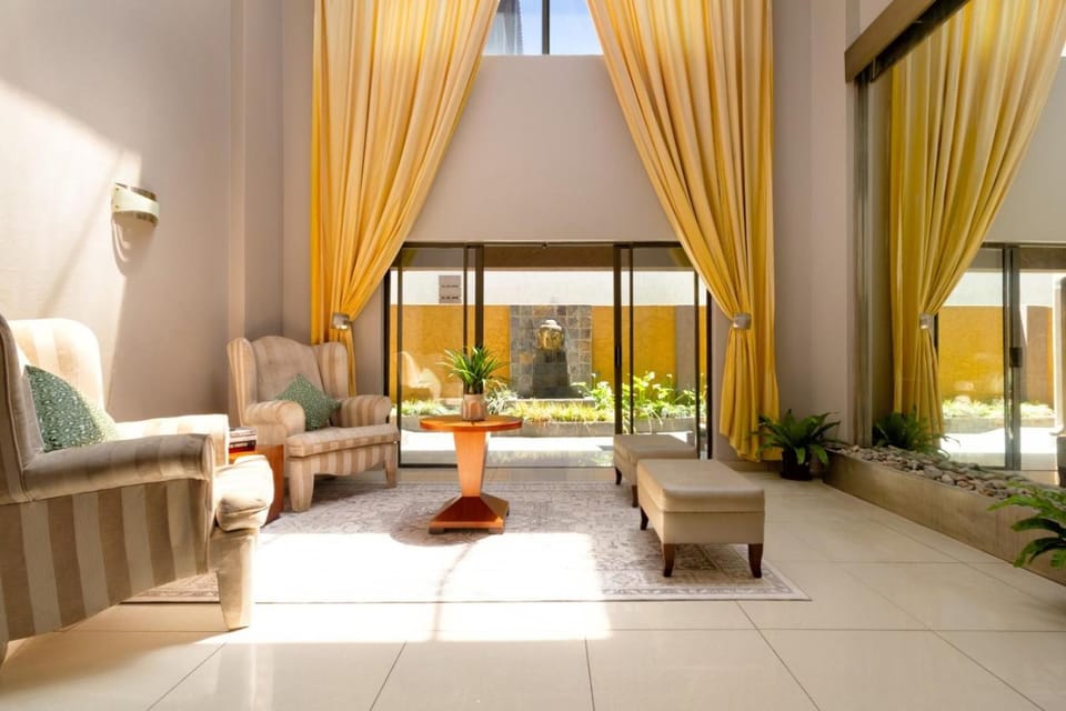 Alimama Spaces: Manson Mansion House in Gauteng